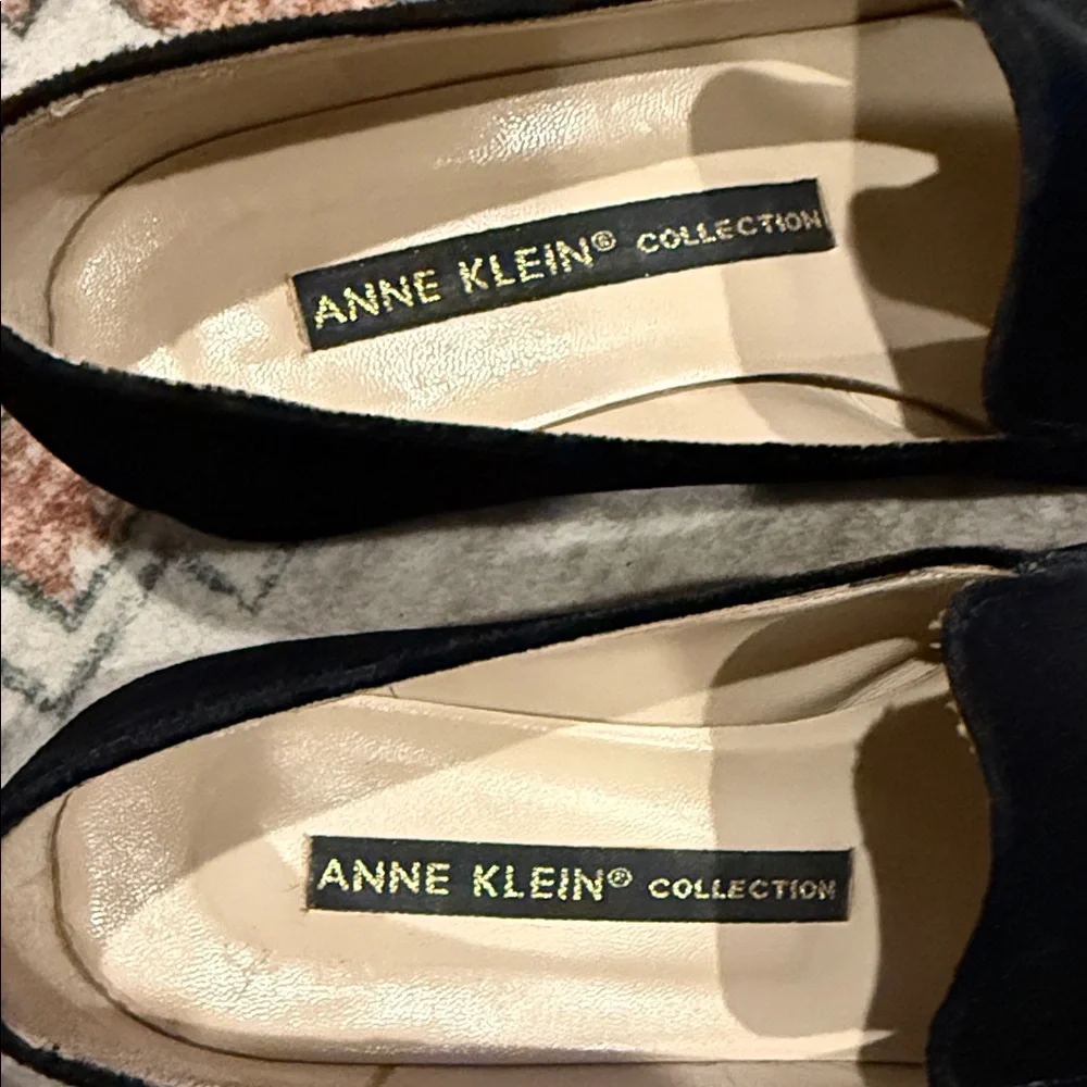 Anne Klein Black Velvet Embroidered Loafers